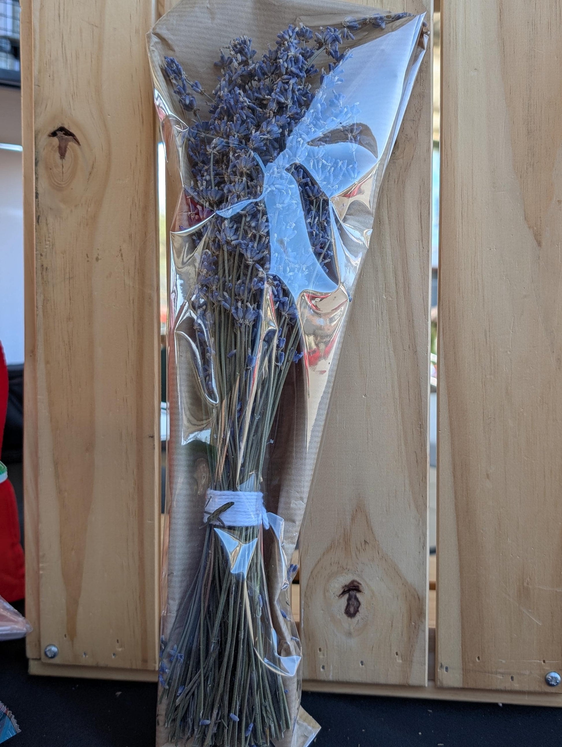 Dried Lavender Bundle - 50+ stems light purple-blue color, 9-14 inch height