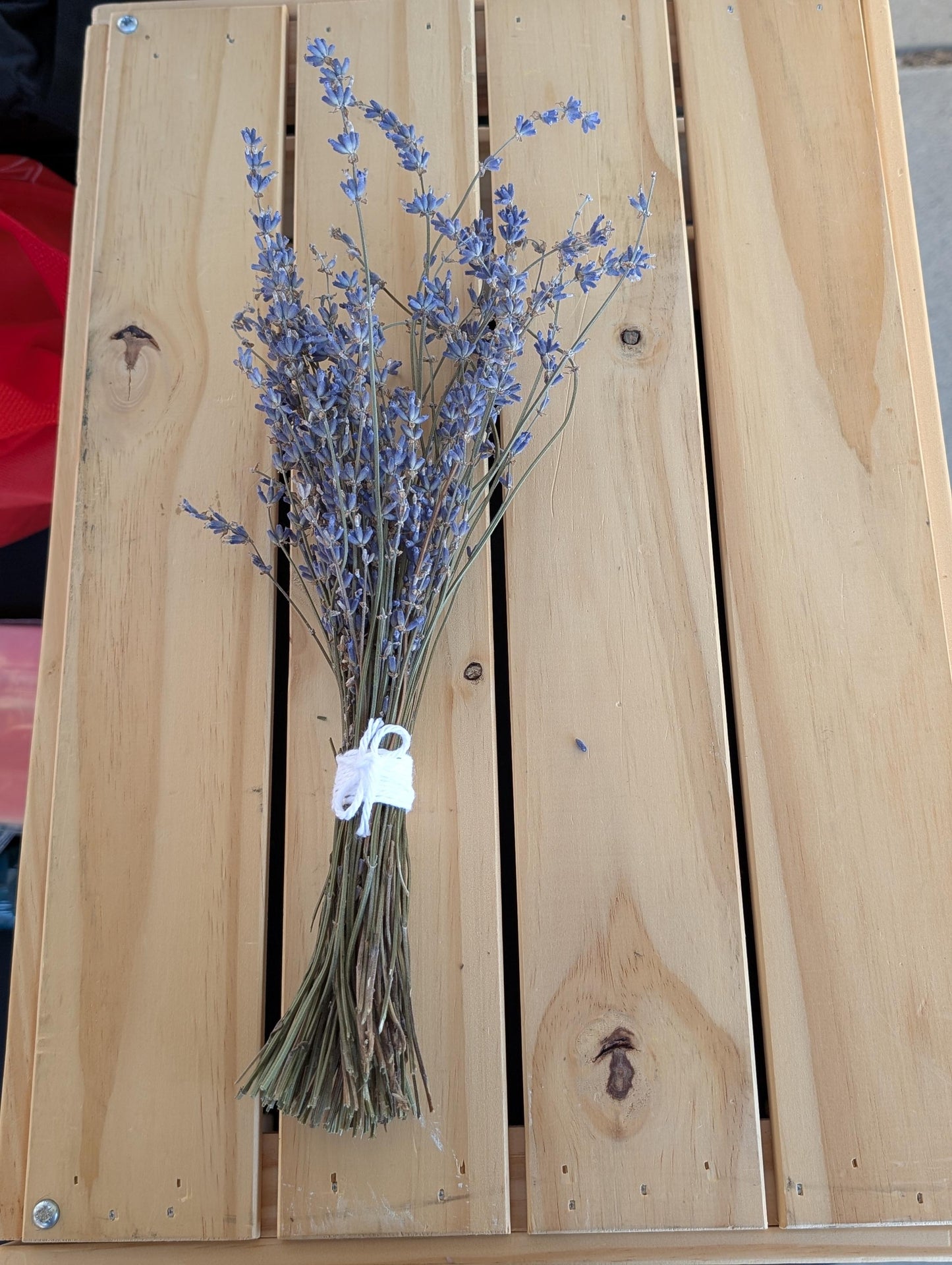 Dried Lavender Bundle - 50+ stems light purple-blue color, 9-14 inch height
